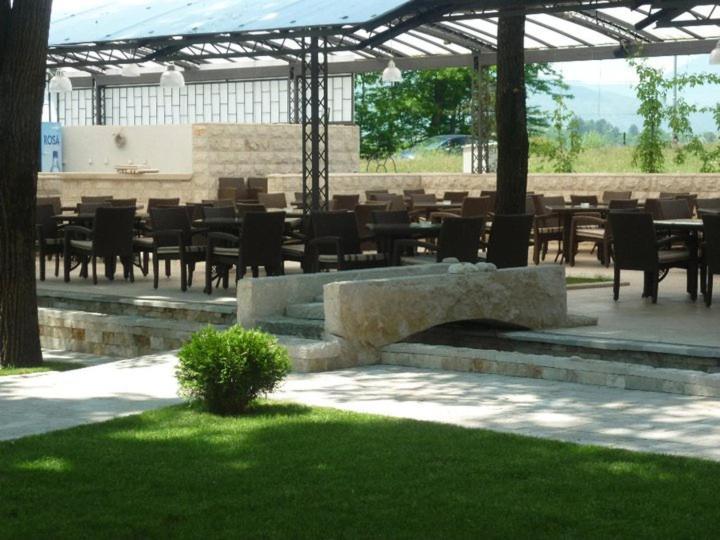 Hotel Vukov Most Nikšić Exteriér fotografie