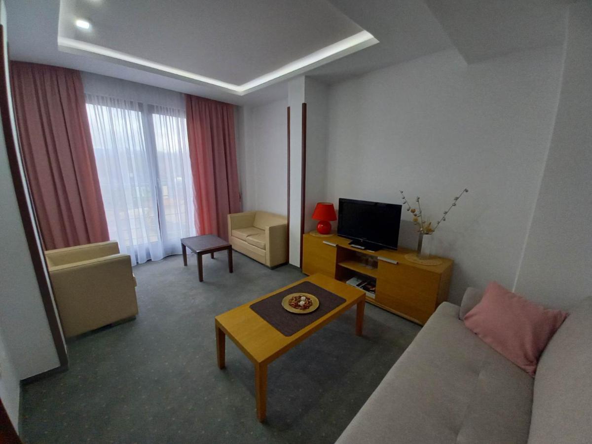 Hotel Vukov Most Nikšić Exteriér fotografie